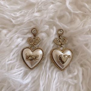 Betsey Johnson pearl heart and crystal bow dangle earrings